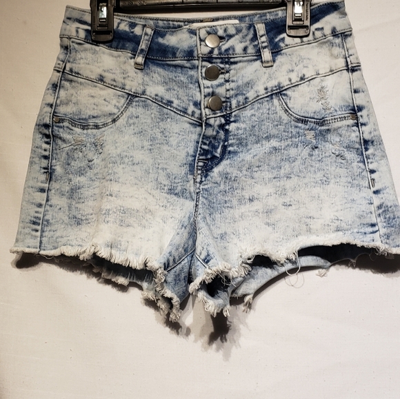 Rewash brand Super cute high waist short - Picture 1 of 7